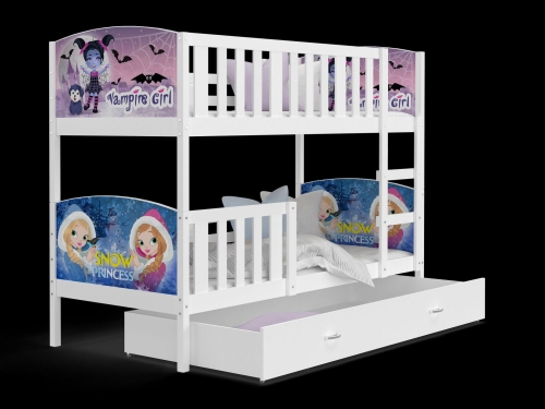 tami biel_kraina lodu-vampire_biale tlo.jpg