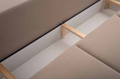 BETI Matt Velvet 09  Matt Velvet 99 (9).jpg